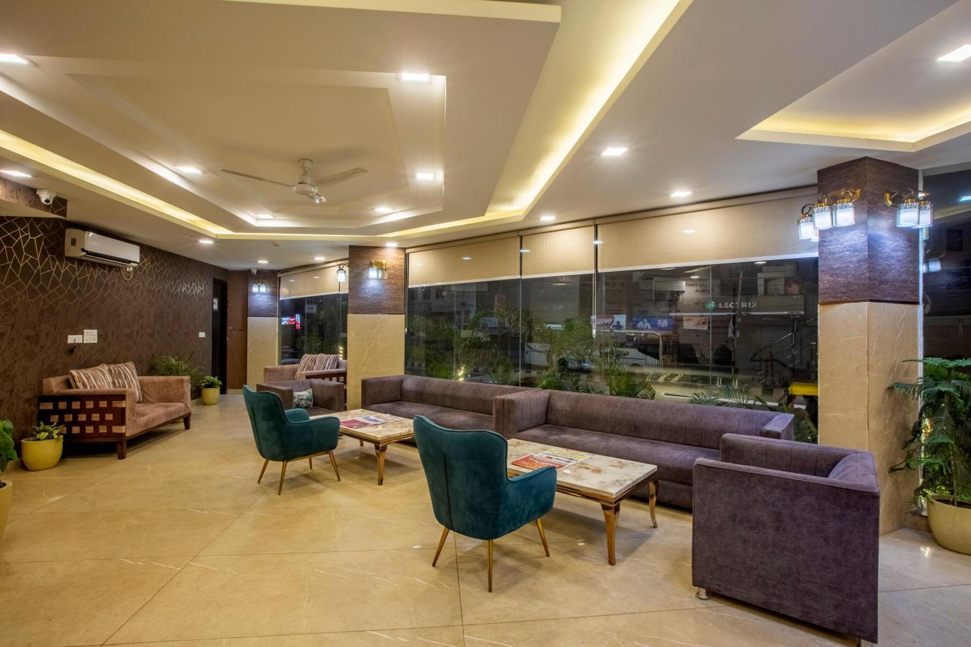 Hotel Prithvi-Raj Near Delhi Airport New Delhi Bagian luar foto