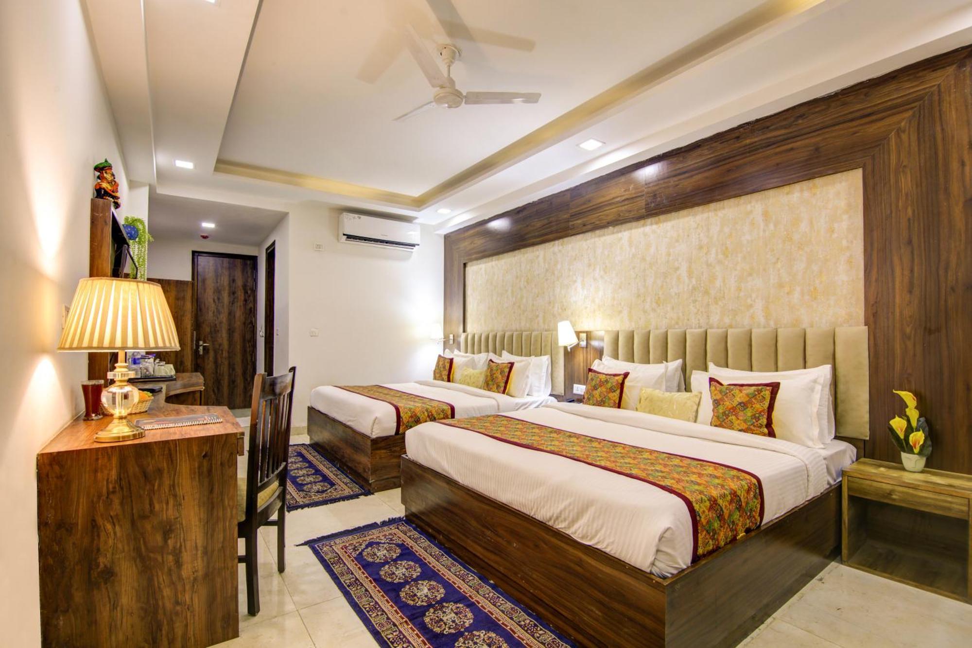 Hotel Prithvi-Raj Near Delhi Airport New Delhi Bagian luar foto