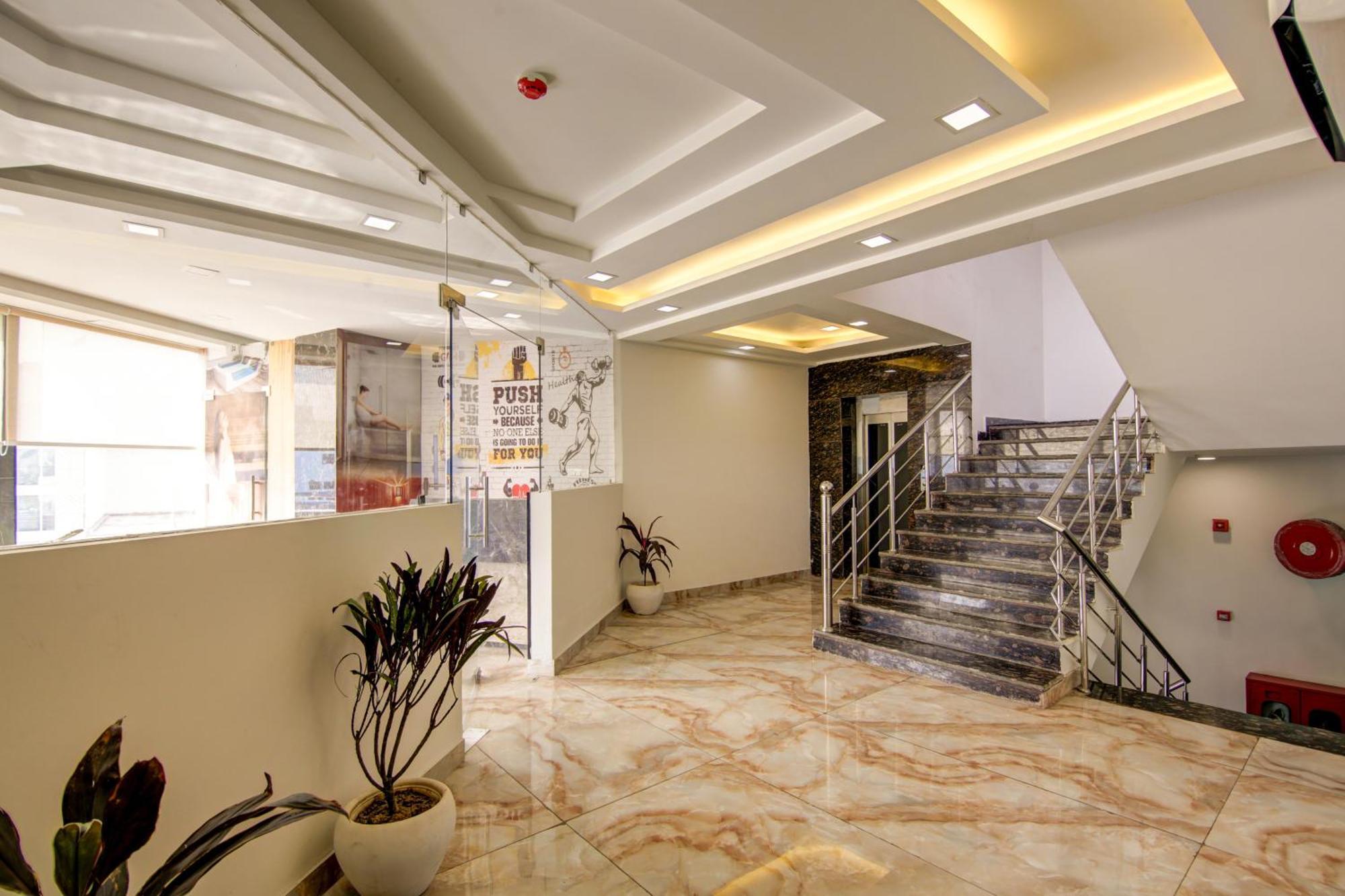 Hotel Prithvi-Raj Near Delhi Airport New Delhi Bagian luar foto