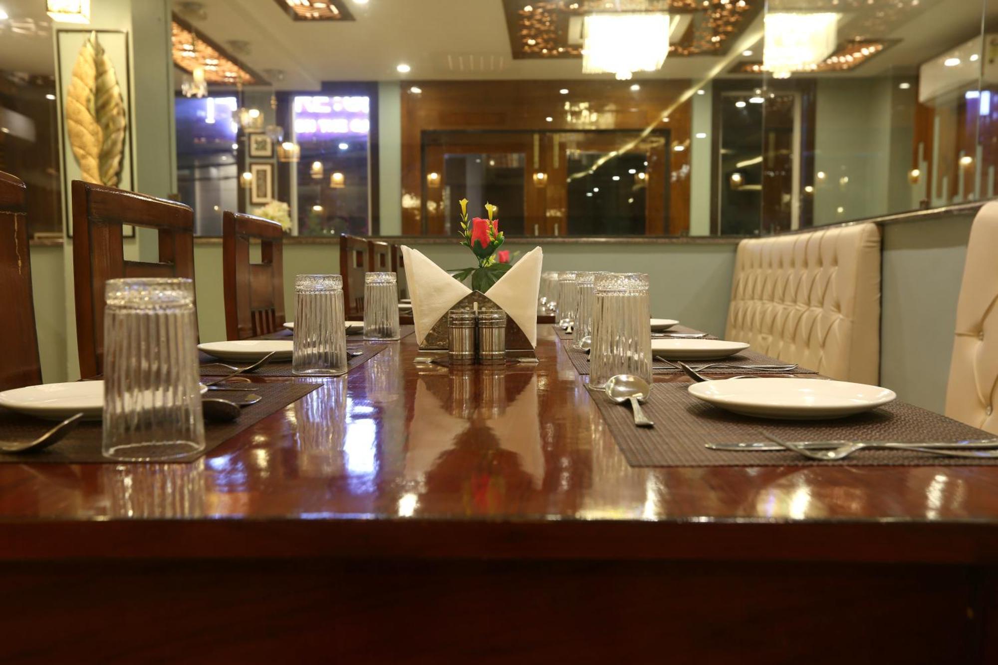 Hotel Prithvi-Raj Near Delhi Airport New Delhi Bagian luar foto